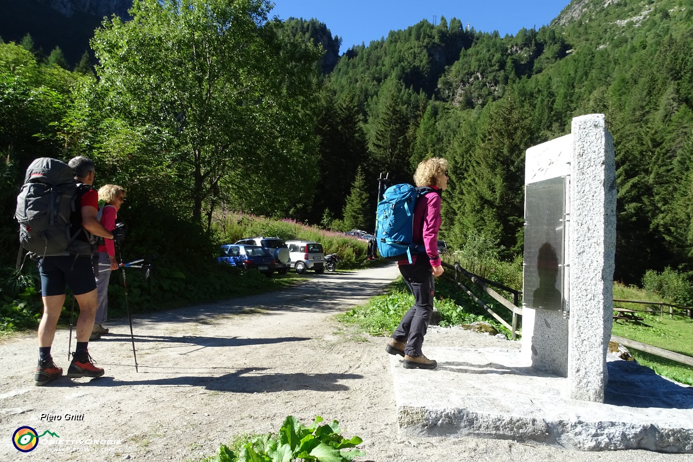 15 Partiamo da Malga Caldea (1584 m).JPG